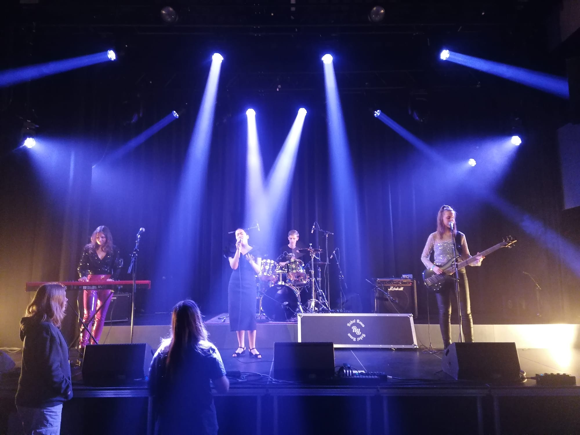 Een van onze optredens in het Metropool in Hengelo - maart 2024